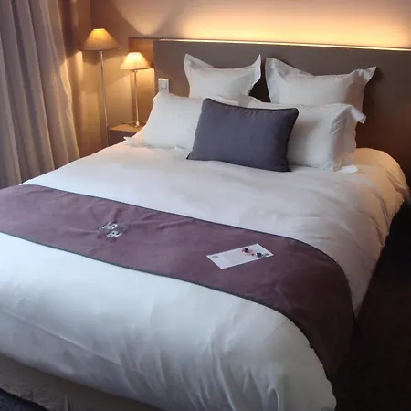 Western De La Breche