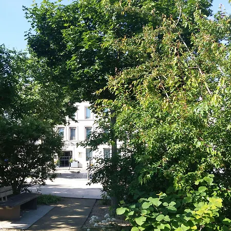 Hotel Western De La Breche