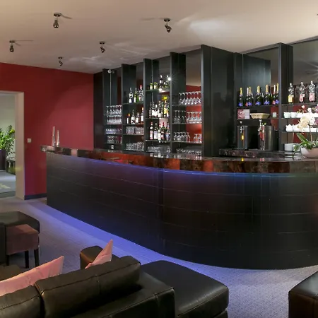 Western De La Breche Hotel
