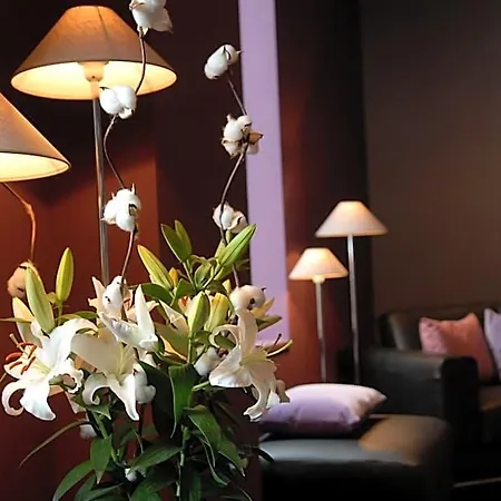 Western De La Breche Hotel