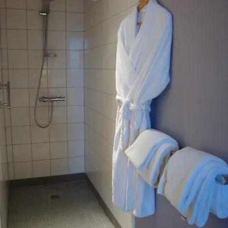 Hotel Western De La Breche