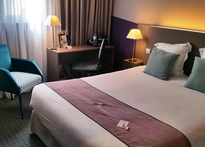 Hotel Western De La Breche 4*