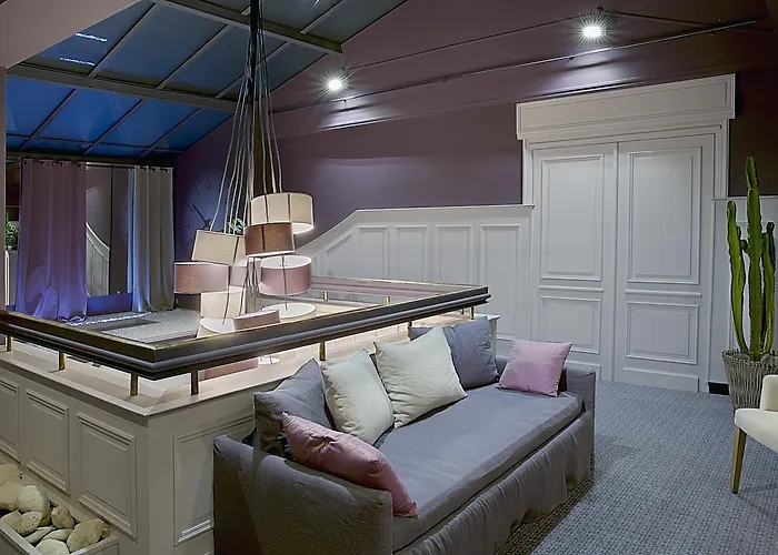 Western De La Breche Hotel 4*