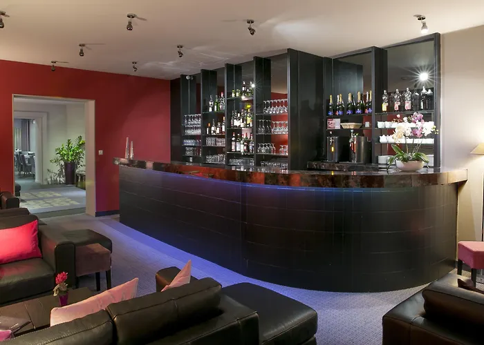 Western De La Breche Hotel 4*