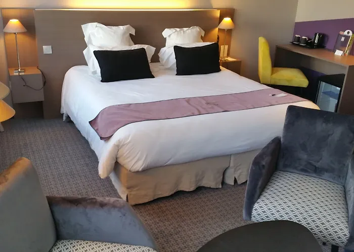 Western De La Breche