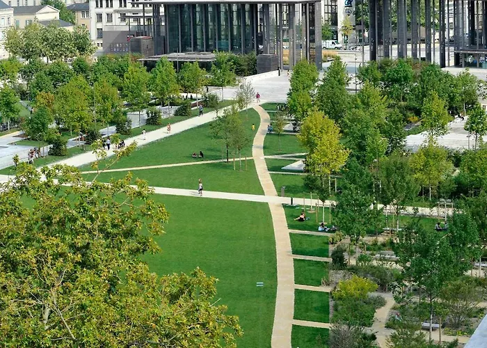 Western De La Breche Niort